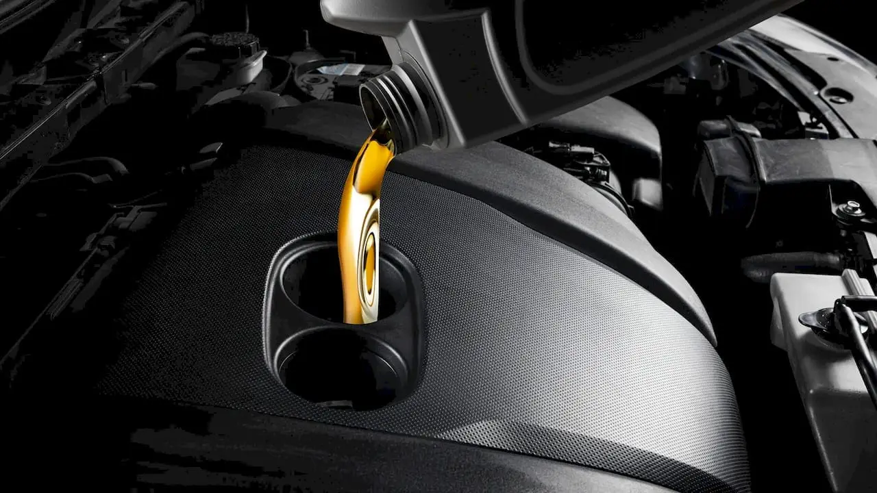 Engine oil change service for European and domestic vehicles at Alternative European & Domestic.